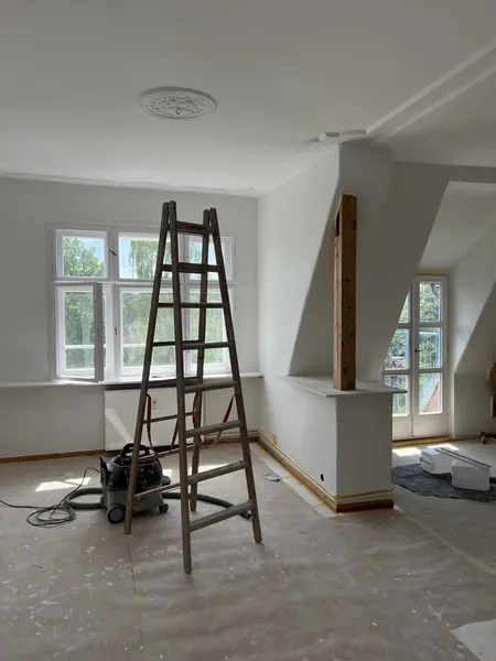 Zuhause mit 4 Zimmern und viel Platz in Berlin Hermsdorf — photo 1